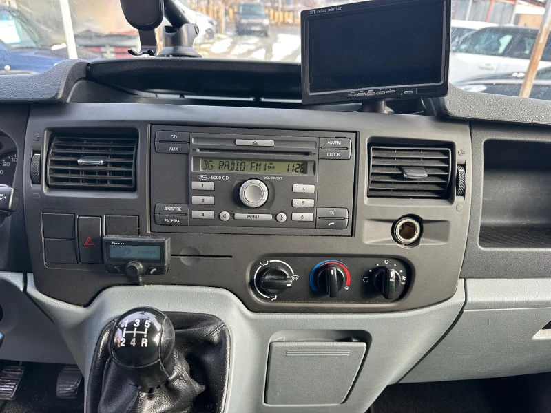 Ford Transit 2.2 TDCI-86 k.s. ПЕРФЕКТЕН, снимка 12 - Бусове и автобуси - 53096809