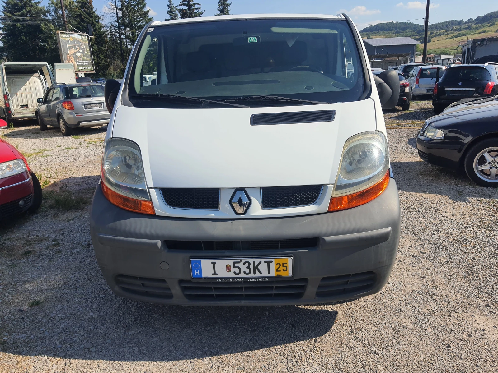 Renault Trafic 1.9dci - изображение 2