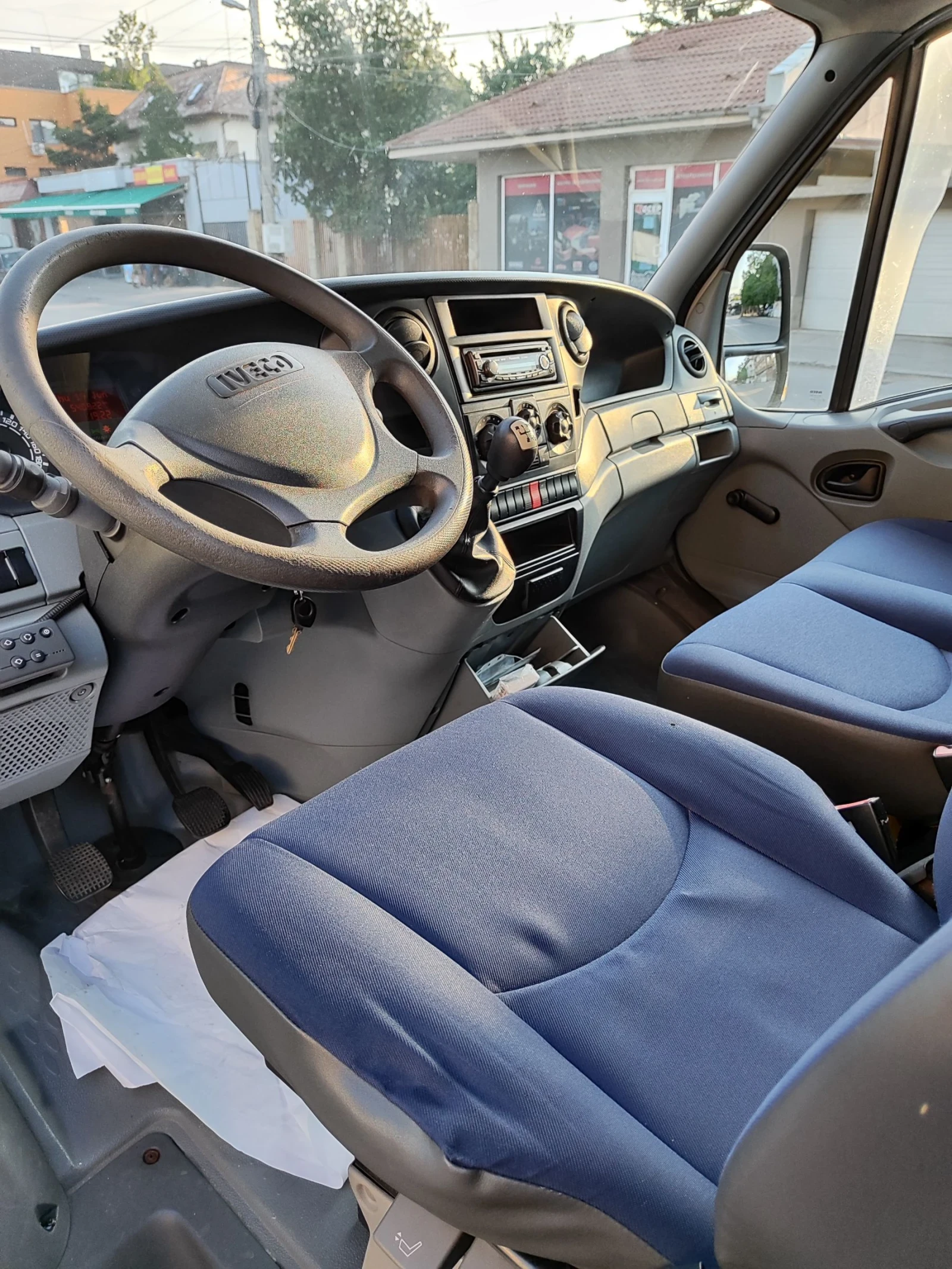 Iveco 35c18 | Mobile.bg   11