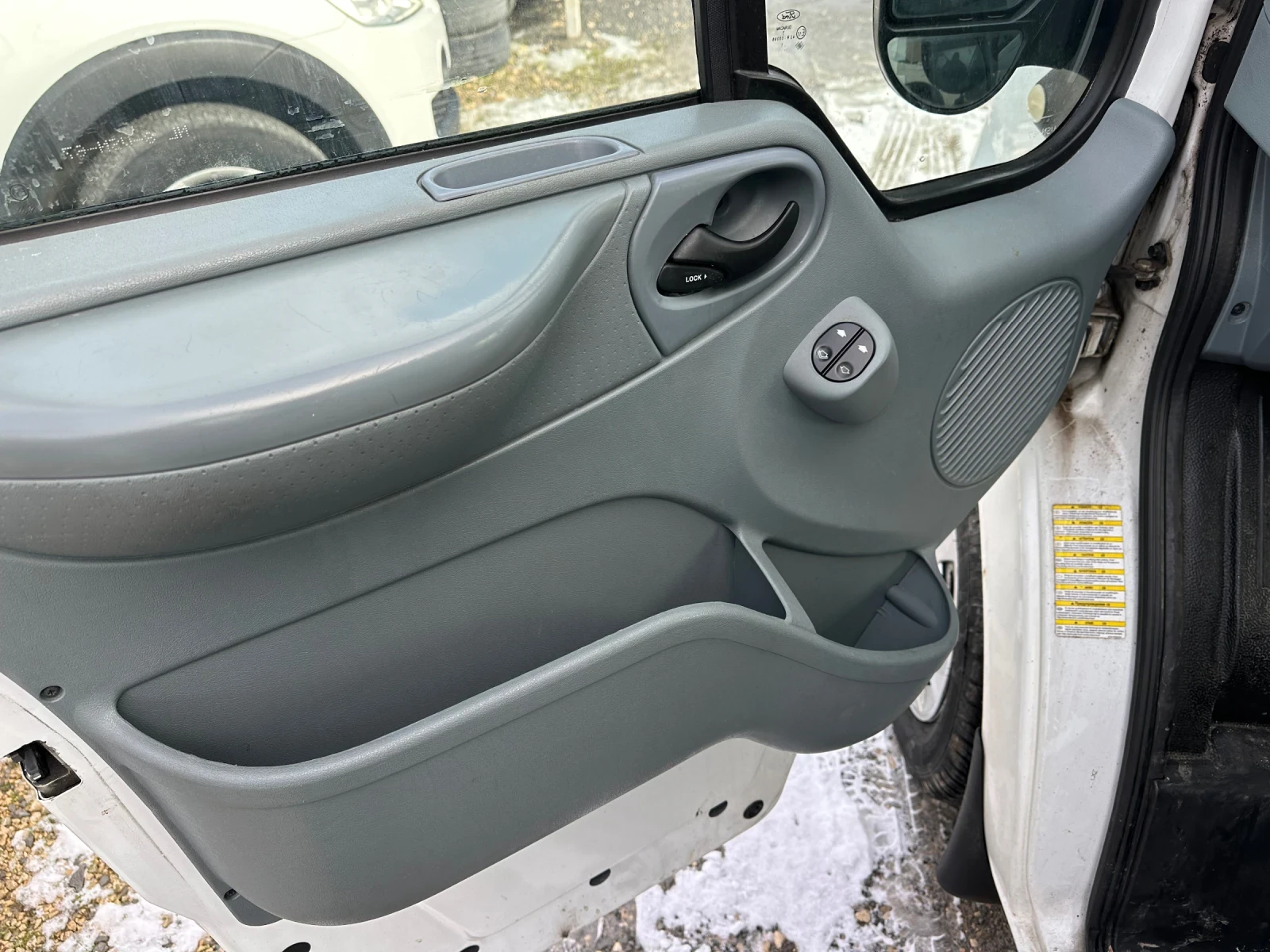 Ford Transit 2.2 TDCI-86 k.s. ПЕРФЕКТЕН - изображение 9