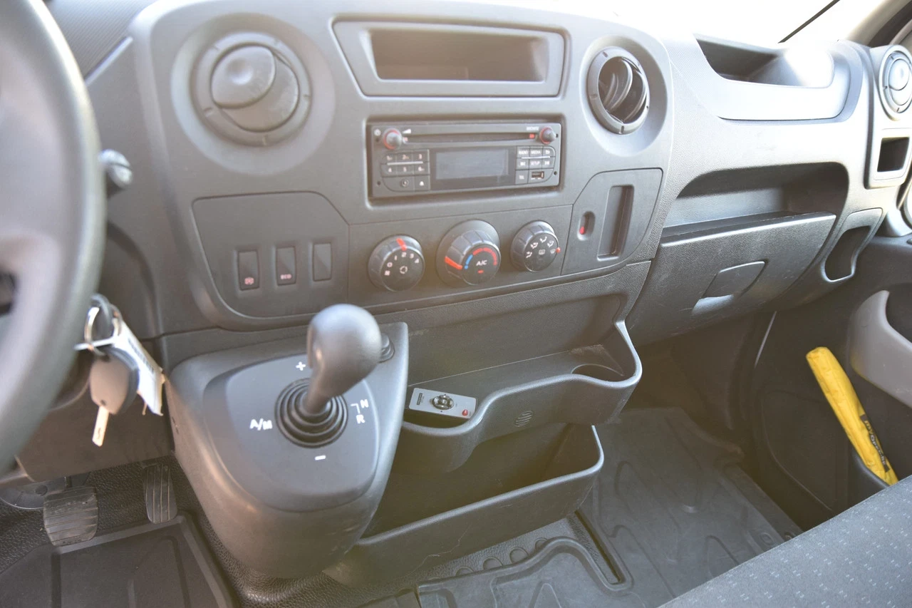 Opel Movano  - изображение 10