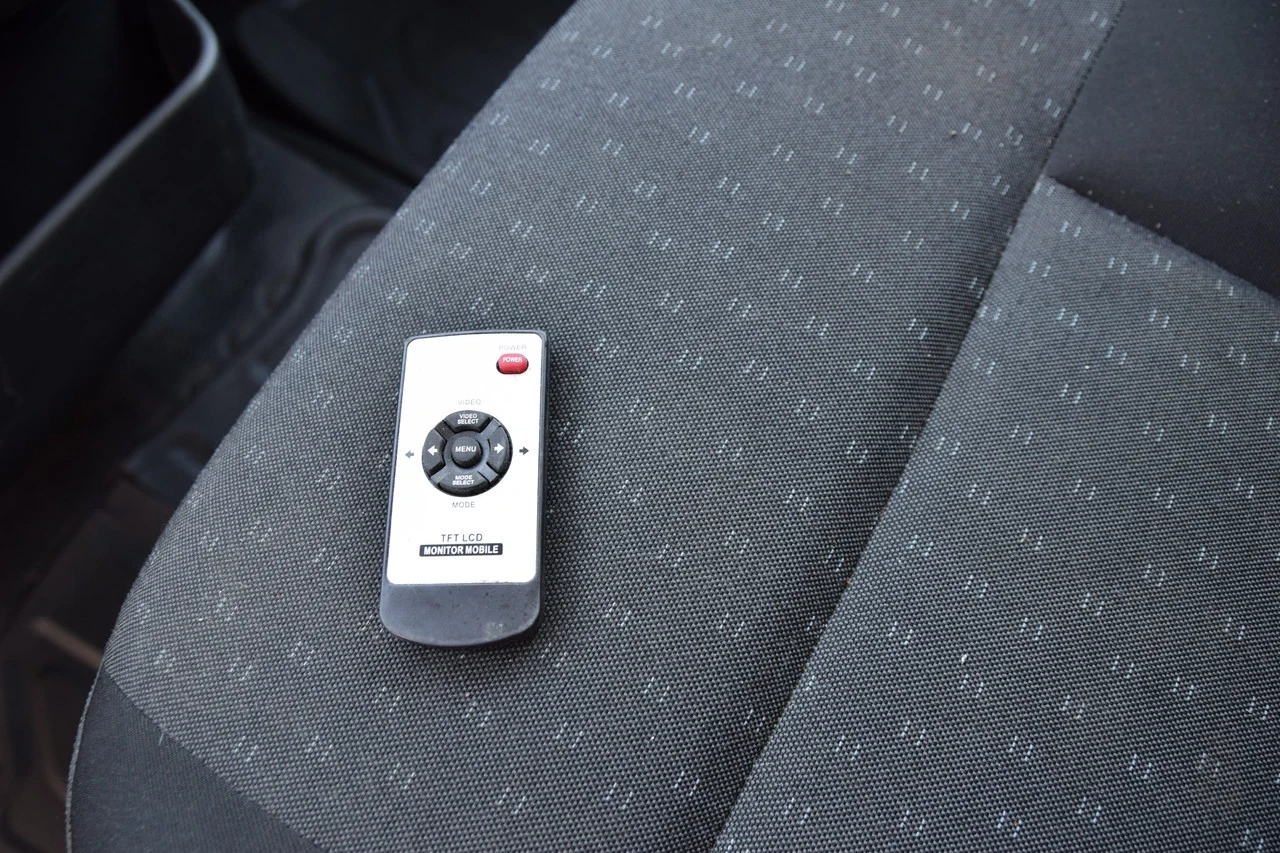 Opel Movano, снимка 13 - Бусове и автобуси - 53740700