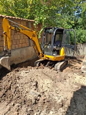      JCB 8035