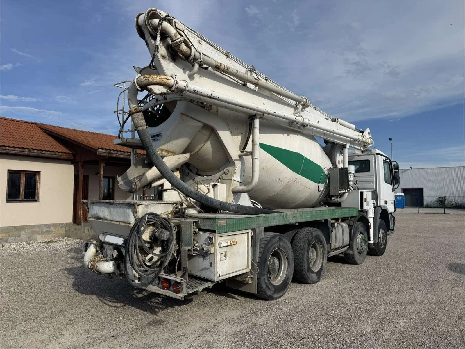 Бетон помпа Mercedes-Benz ACTROS 3236 SCHWING KVM26-100, снимка 7 - Индустриална техника - 54856406