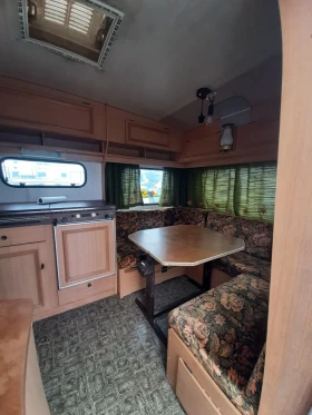 Каравана LMC Munsterland, снимка 7