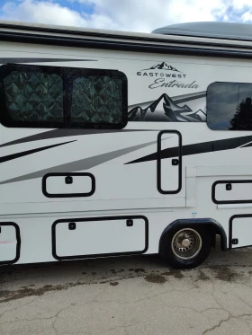  Mercedes-Benz East to West Entrada 24 FM | Mobile.bg    11