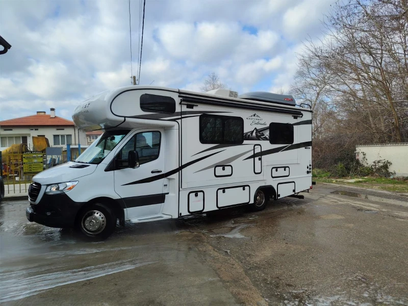 Кемпер Mercedes-Benz East to West Entrada 24 FM, снимка 7 - Каравани и кемпери - 52228926