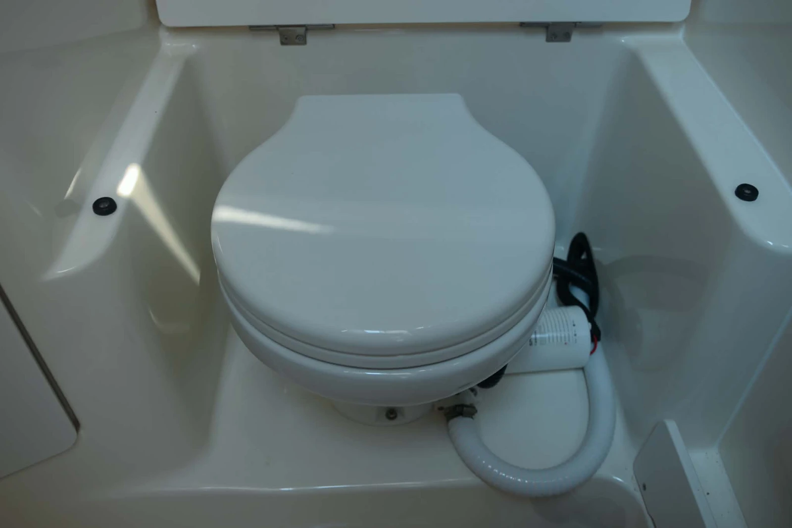 ������� ���� Quicksilver 905 | Mobile.bg � ����������� 13