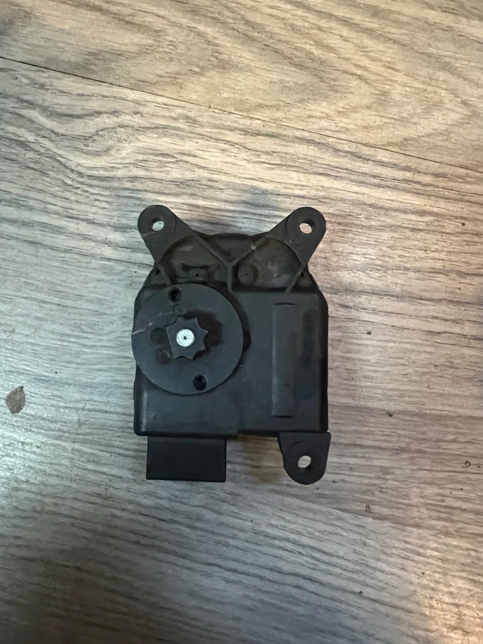 6NN008298-02    OPEL RENAULT PEUGEOT  Valeo F665559G | Mobile.bg   2