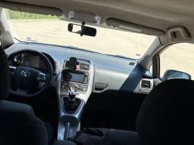 Toyota Auris Отлична! 2.0 D4D, снимка 8