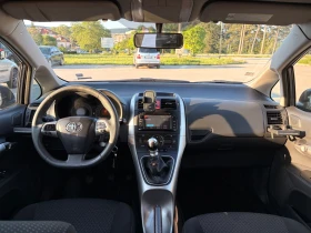 Toyota Auris Отлична! 2.0 D4D, снимка 16