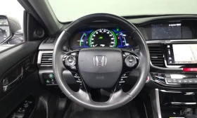 Honda Accord 2.0 Hybrid/КОЖА/ФИНАНСИРАНЕ , снимка 14