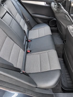 Mercedes-Benz C 220, снимка 8