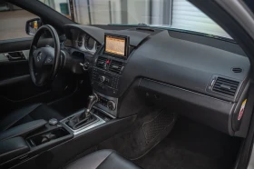 Mercedes-Benz C 320, снимка 12