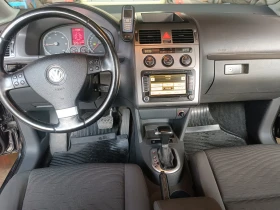 VW Touran 1.9 TDI АВТОМАТИК, снимка 9