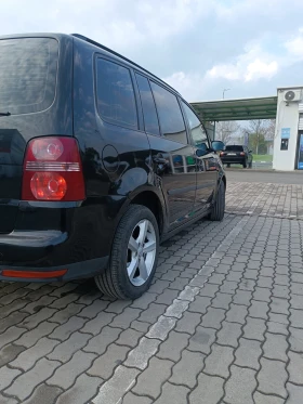 VW Touran 1.9 TDI АВТОМАТИК, снимка 4