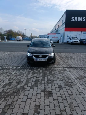 VW Touran 1.9 TDI АВТОМАТИК, снимка 5