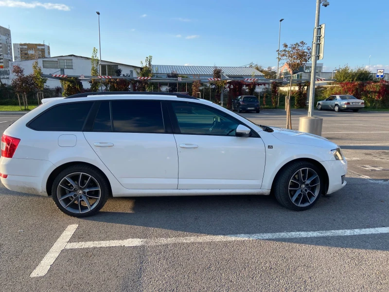 Skoda Octavia 1.8 TSI 4x4 DSG Swiss Joy СЕГА НА 23850 ЛВ., снимка 7 - Автомобили и джипове - 47560911