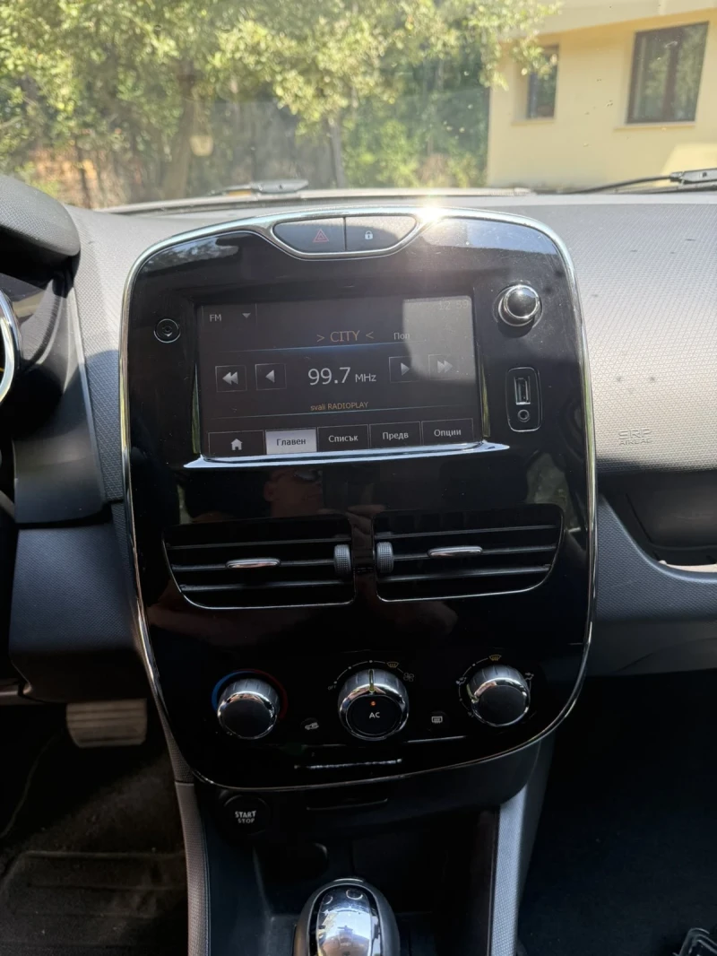 Renault Clio 1.5 dci automatic, снимка 8 - Автомобили и джипове - 51622339