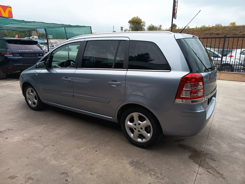 Opel Zafira 1.7dti, снимка 7 - Автомобили и джипове - 51850451