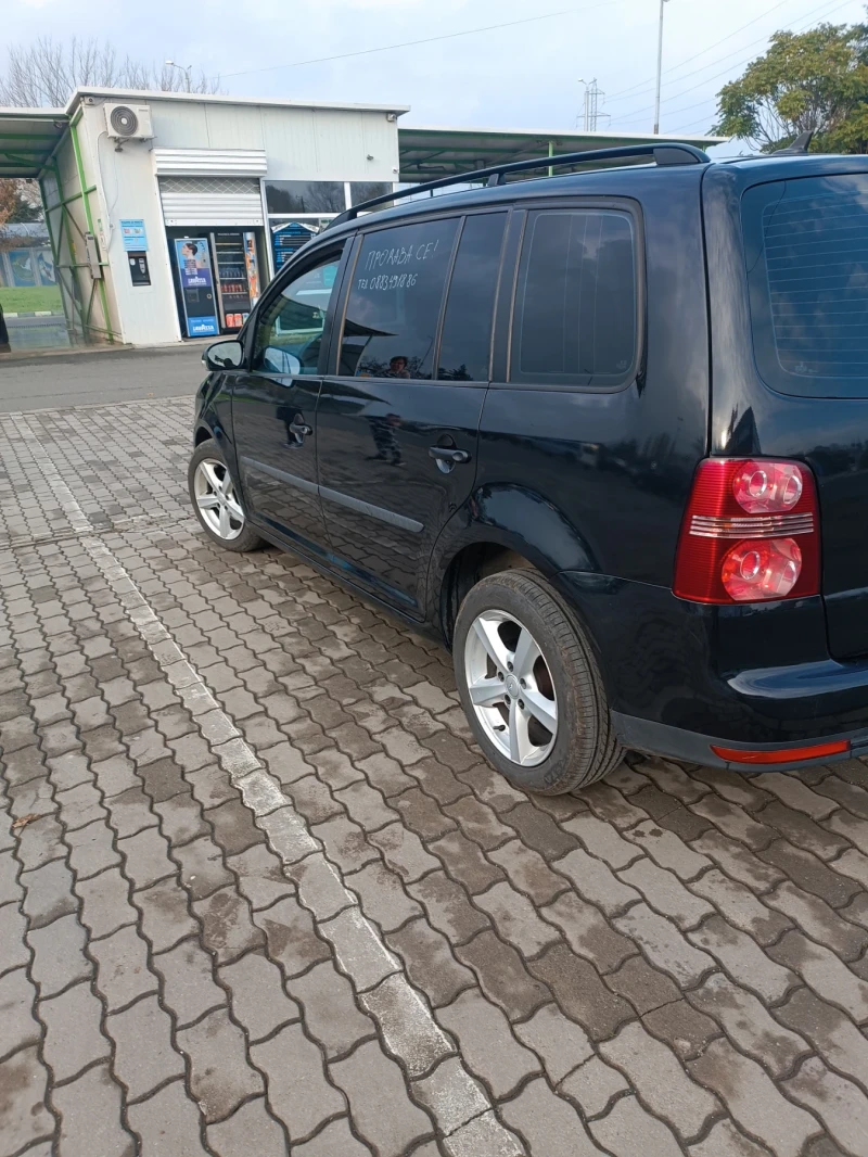 VW Touran 1.9 TDI АВТОМАТИК, снимка 6 - Автомобили и джипове - 52353206
