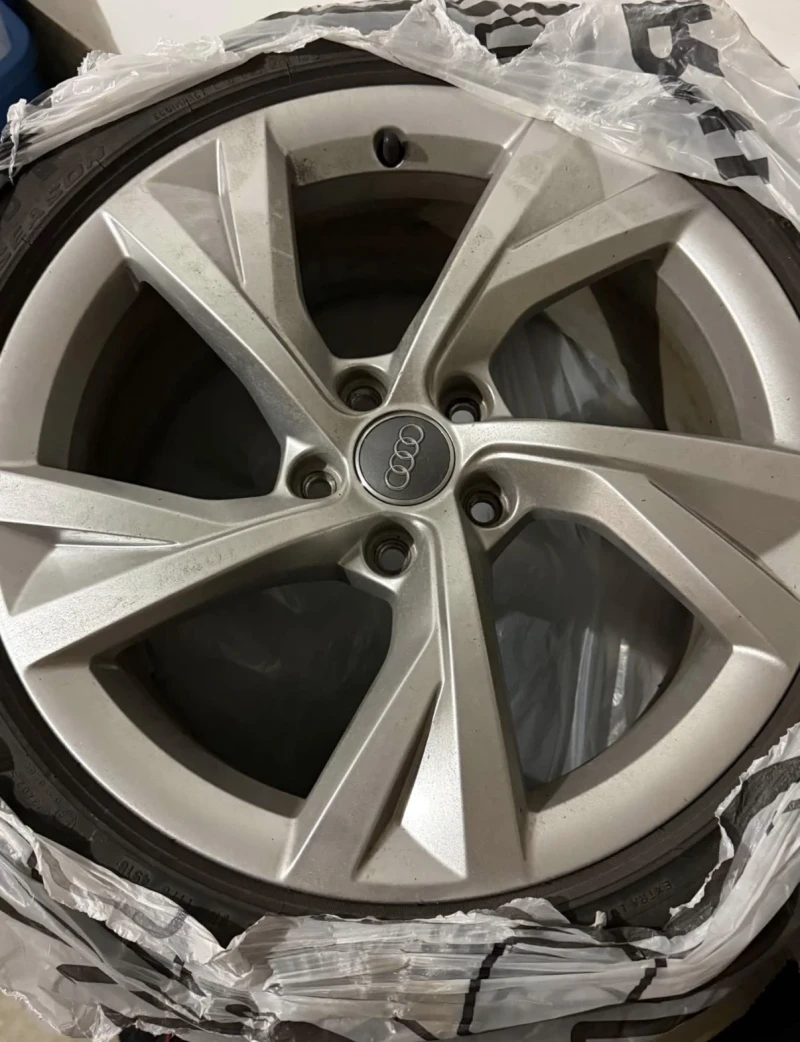 Audi A4 PROGRESSIV * * CLEAN CARFAX * * АВТО КРЕДИТ * * , снимка 13 - Автомобили и джипове - 53128167