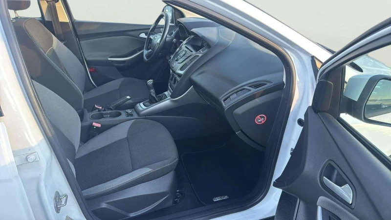 Ford Focus 1.0 EcoBoost, снимка 12 - Автомобили и джипове - 53255408