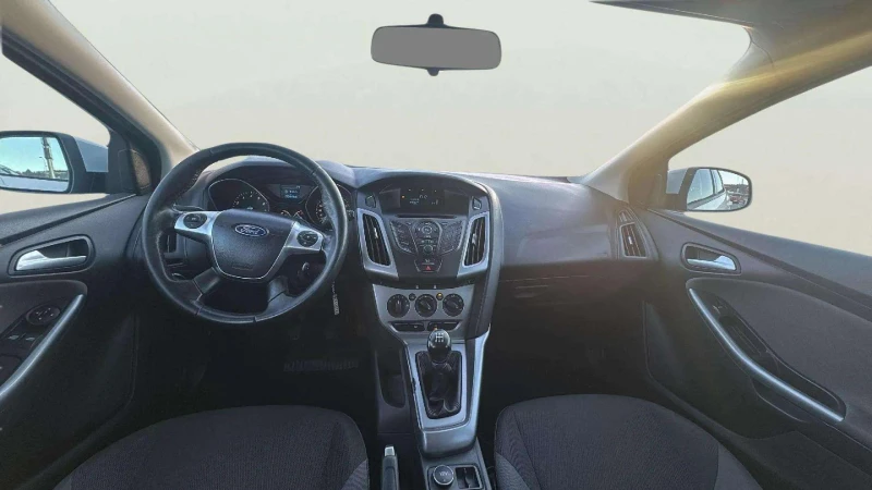 Ford Focus 1.0 EcoBoost, снимка 10 - Автомобили и джипове - 53255408
