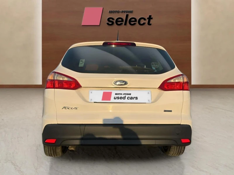 Ford Focus 1.0 EcoBoost, снимка 8 - Автомобили и джипове - 53255408