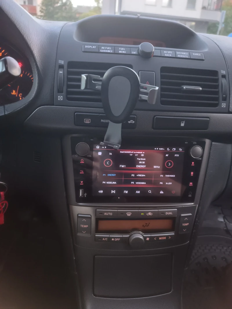 Toyota Avensis Т25, снимка 13 - Автомобили и джипове - 53404006