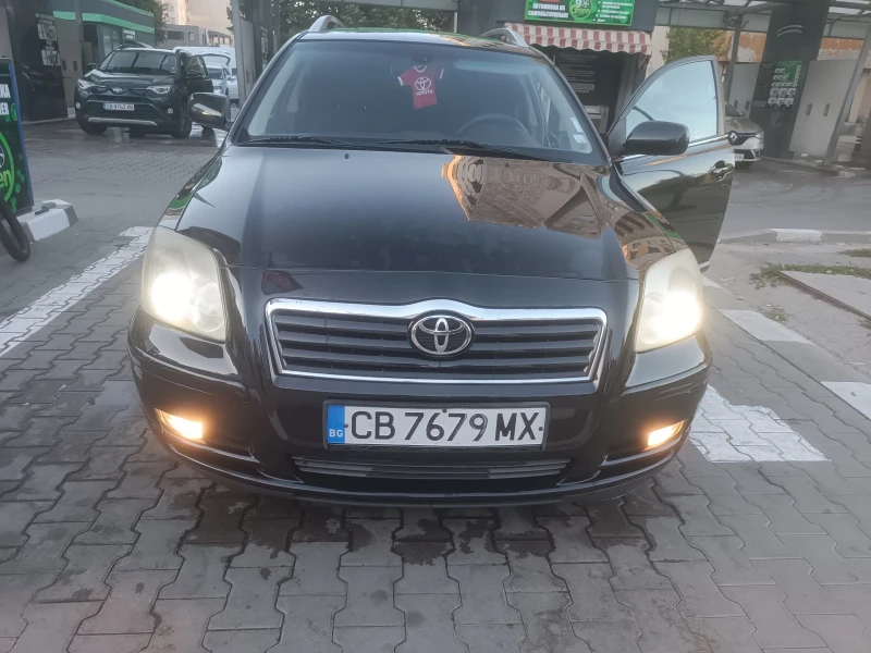 Toyota Avensis Т25, снимка 11 - Автомобили и джипове - 53404006