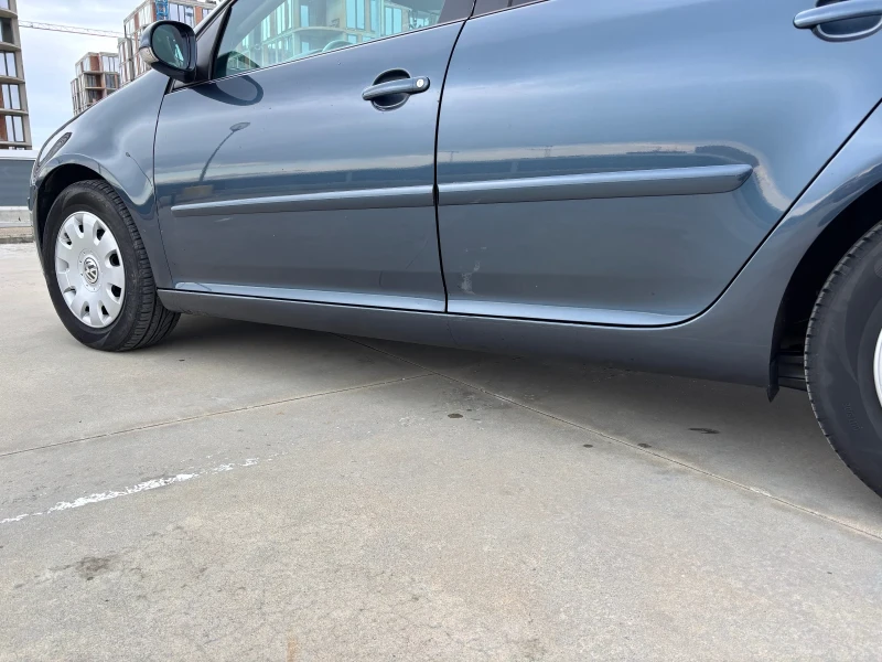 VW Golf TDI 6 ск.105к.с., снимка 6 - Автомобили и джипове - 53592385