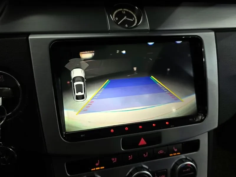 VW CC 2.0 TDI 4Motion, снимка 15 - Автомобили и джипове - 54303461