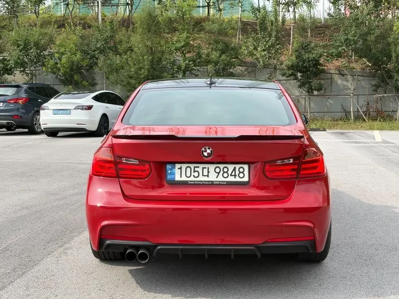 BMW 320 D M Performance Edition, снимка 4 - Автомобили и джипове - 55948857