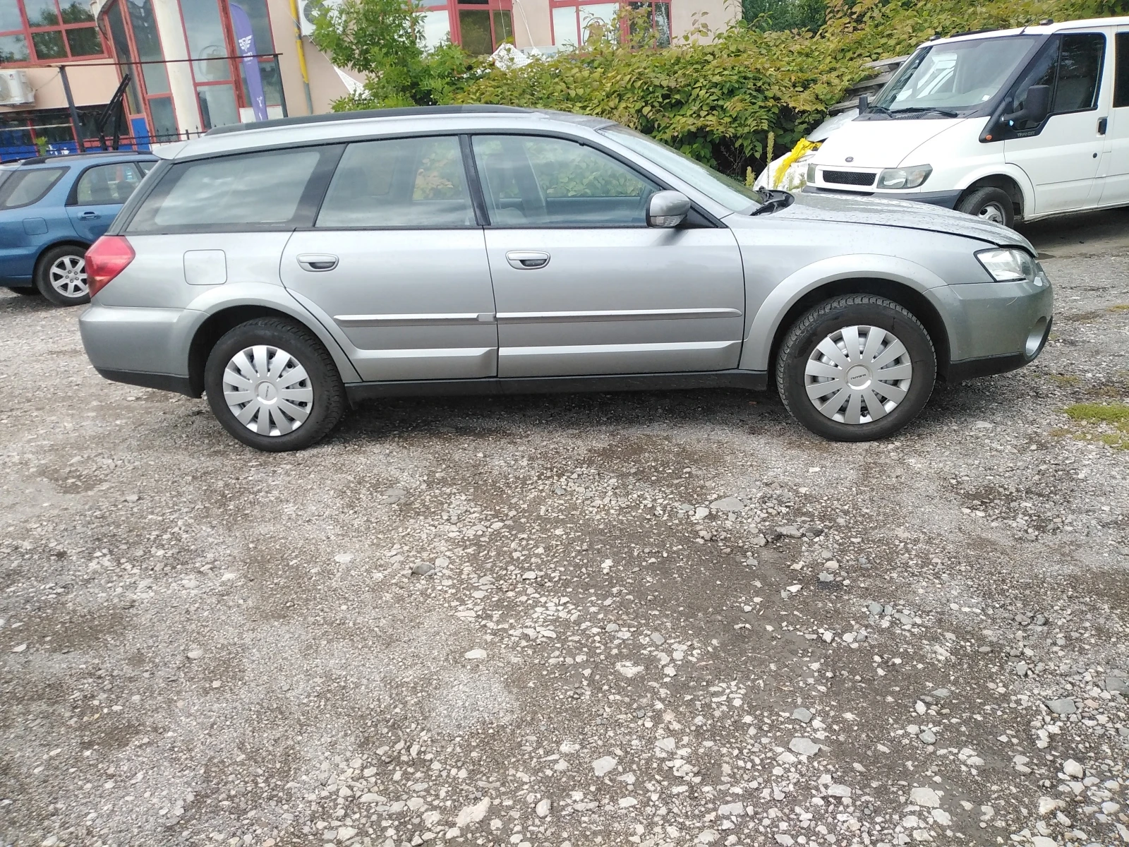 Subaru Outback 3.0 H 6 | Mobile.bg — изображение 13