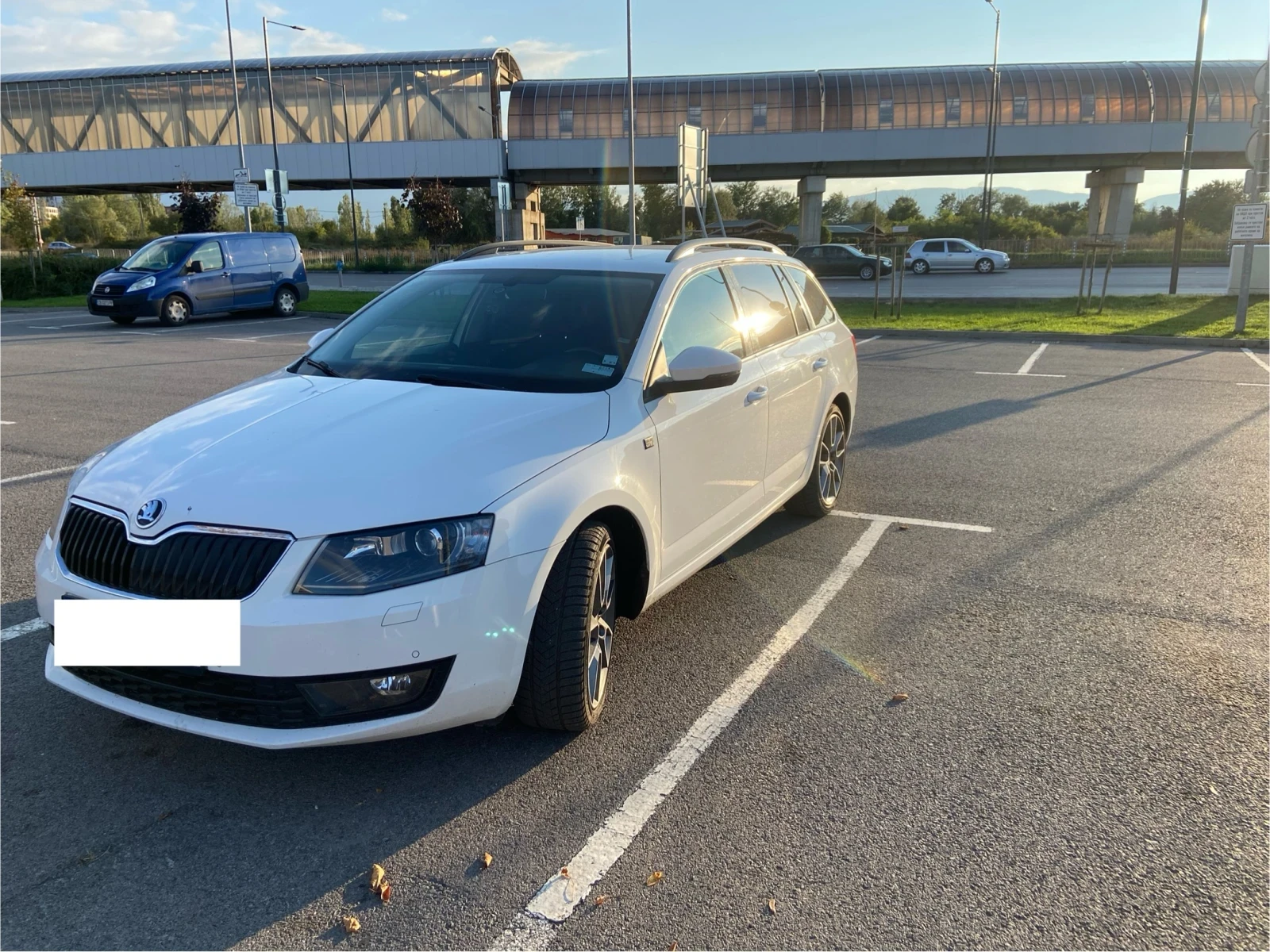 Skoda Octavia 1.8 TSI 4x4 DSG 6 Swiss Joy СЕГА НА 23850 ЛВ. - изображение 2