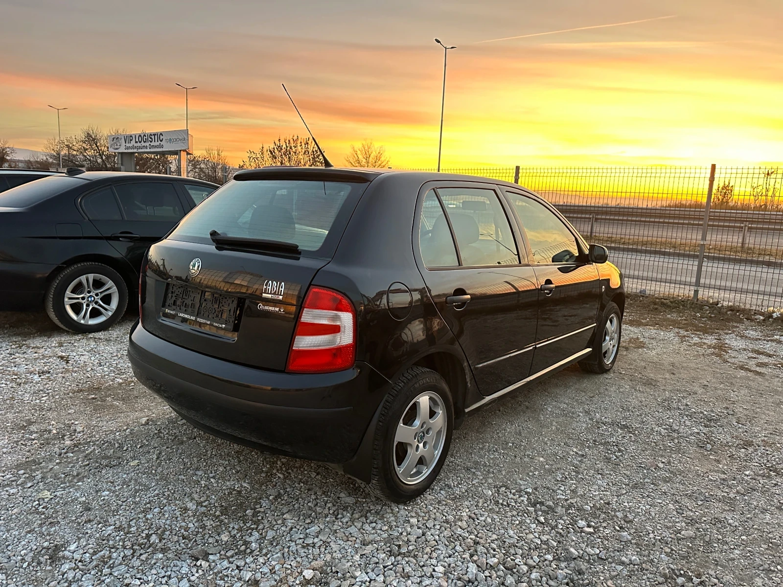 Skoda Fabia 1.2.i* КЛИМА* ПОДГРЕВ НА СЕДАЛКИ* ЛЕТИ ДЖАНТИ* ТО - изображение 6