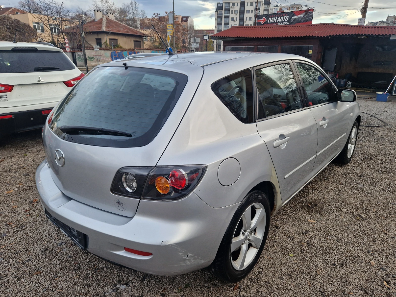 Mazda 3 1.6HDI/NAVI - изображение 3