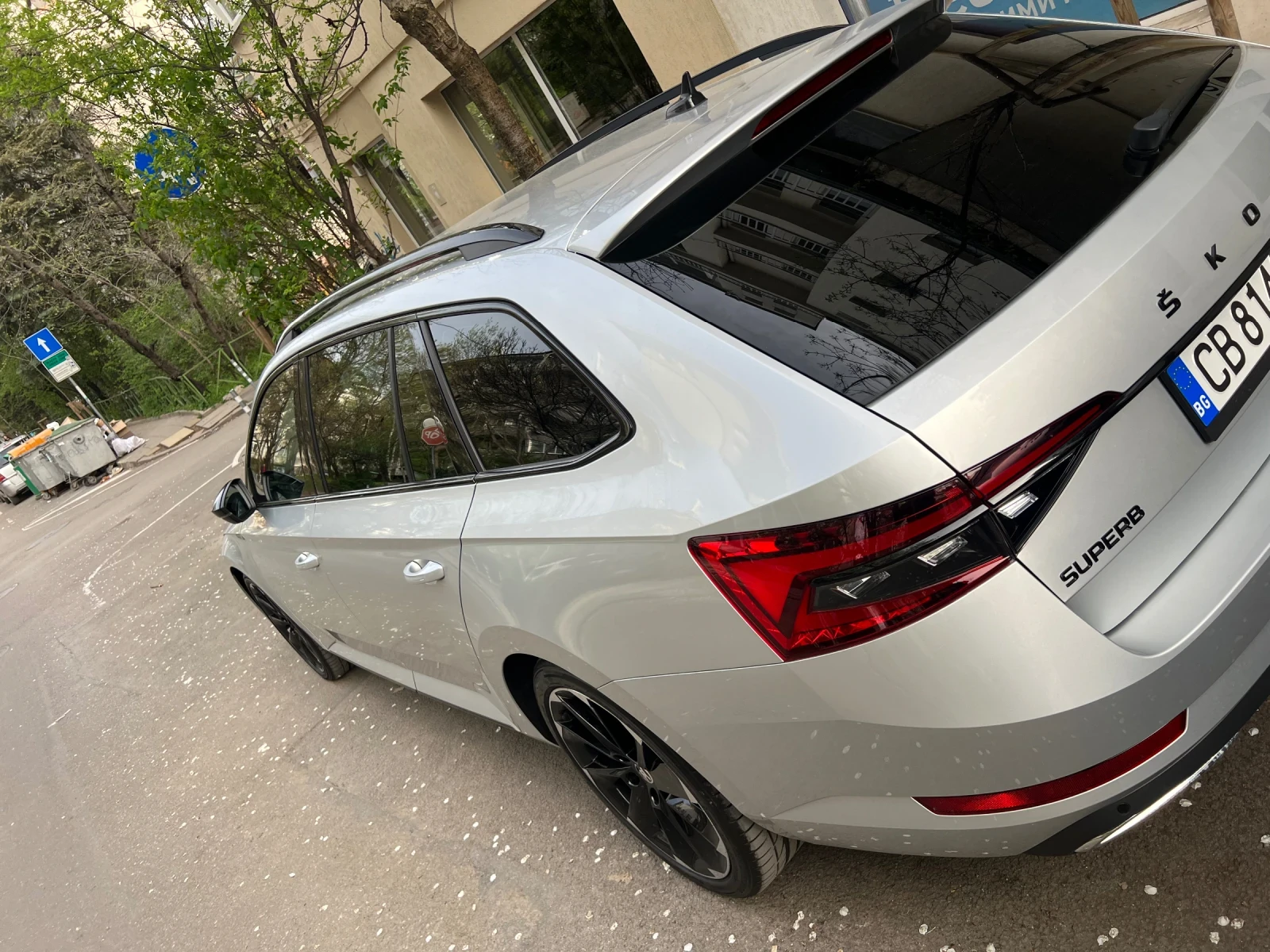 Skoda Superb Sportline - изображение 2