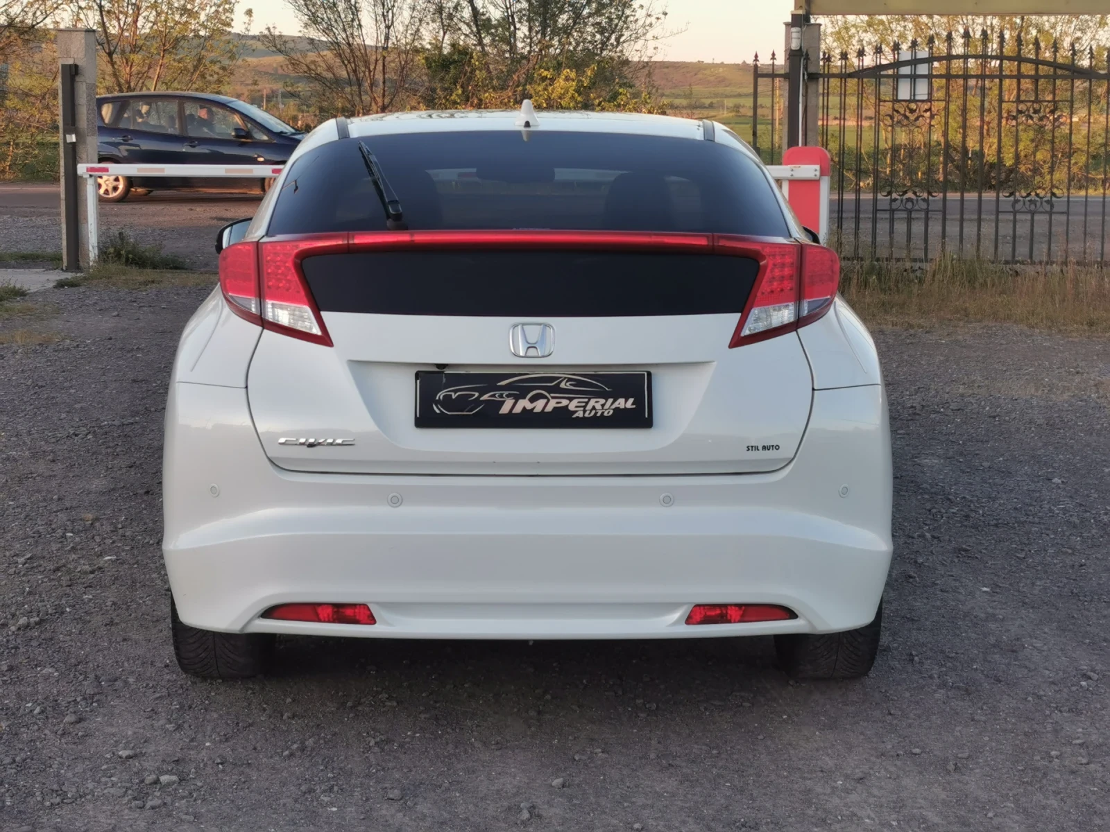 Honda Civic 2, 2 i-DTEC - изображение 6