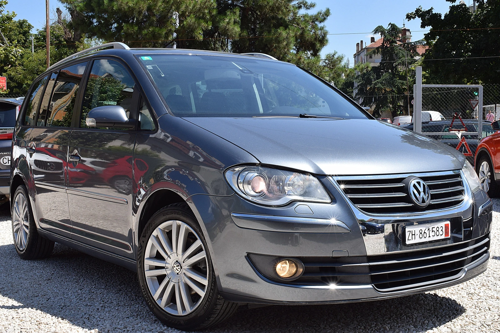 VW Touran 1.4ШВЕЙЦАРИЯ/LUX - изображение 3
