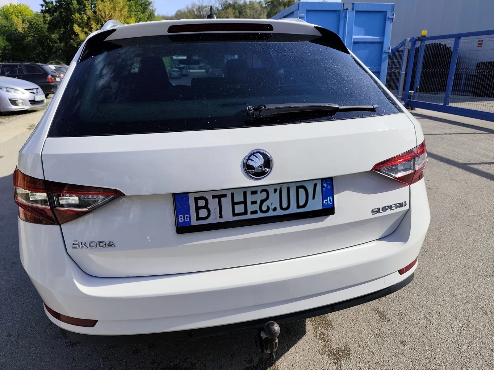 Skoda Superb 2.0 TDI - изображение 8