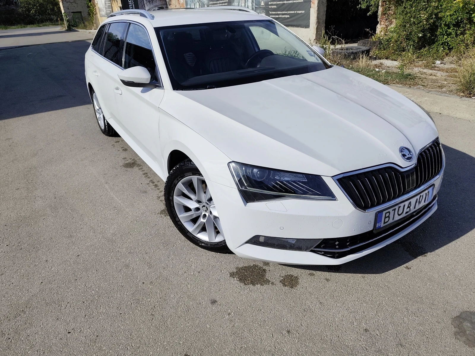 Skoda Superb 2.0 TDI - изображение 6