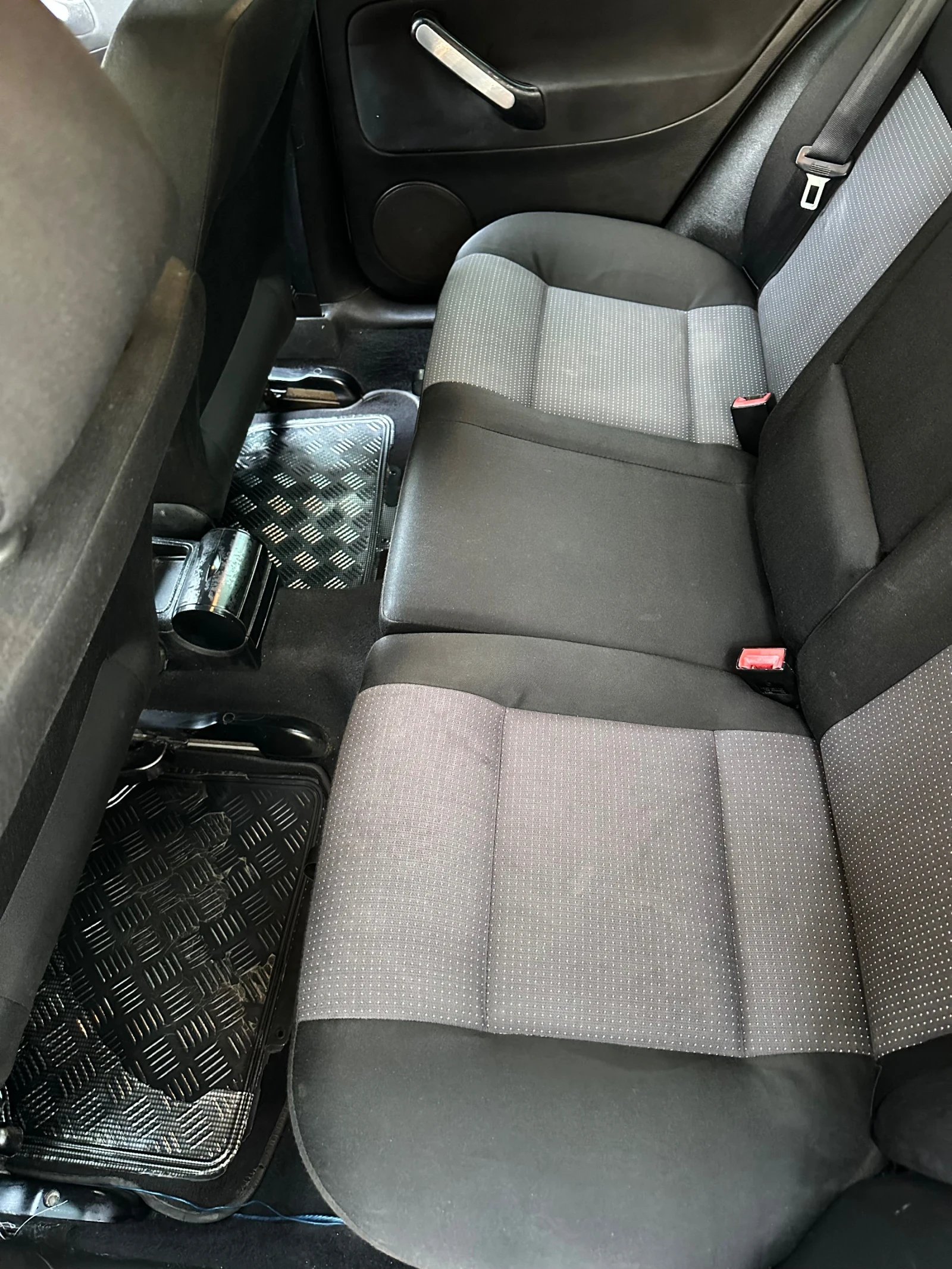 VW Golf 4 1.9 TDI | Mobile.bg — изображение 12