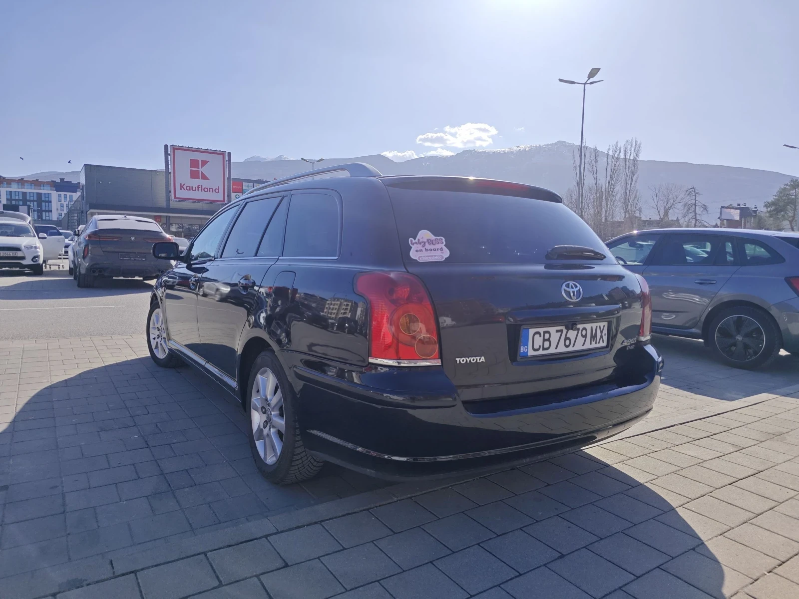 Toyota Avensis Т25, снимка 5 - Автомобили и джипове - 53404006