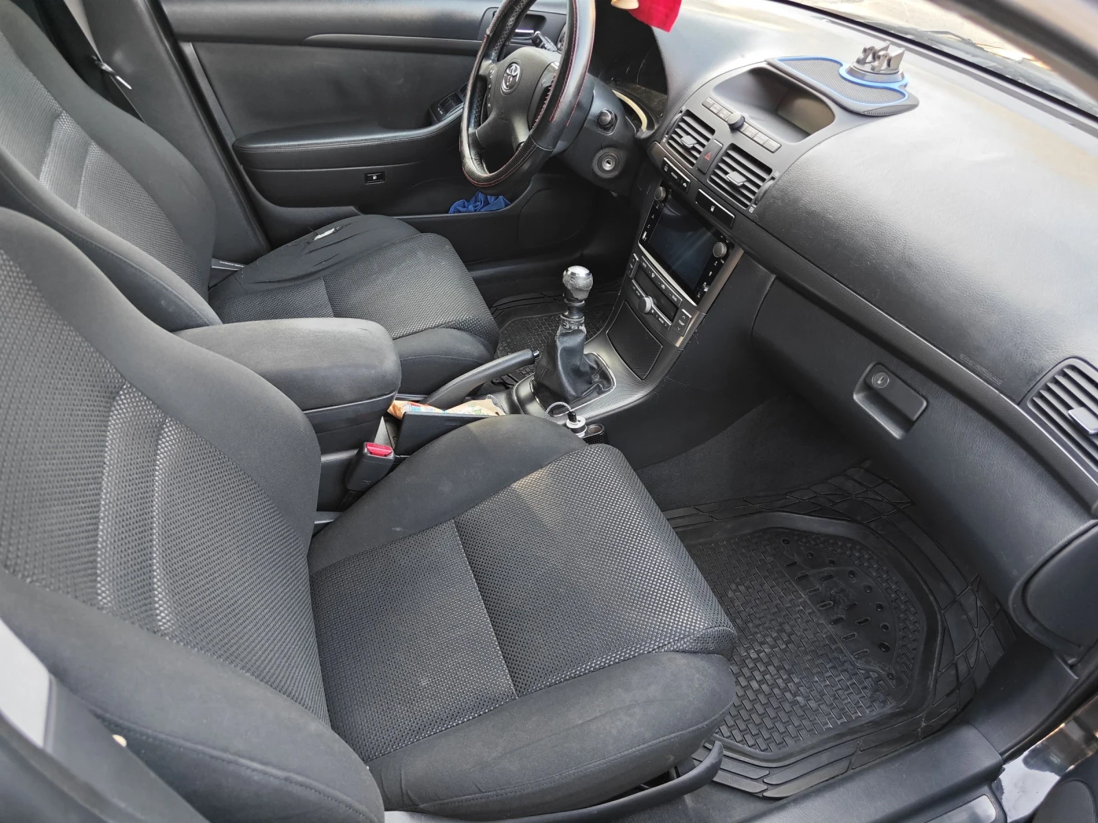 Toyota Avensis Т25, снимка 10 - Автомобили и джипове - 53404006