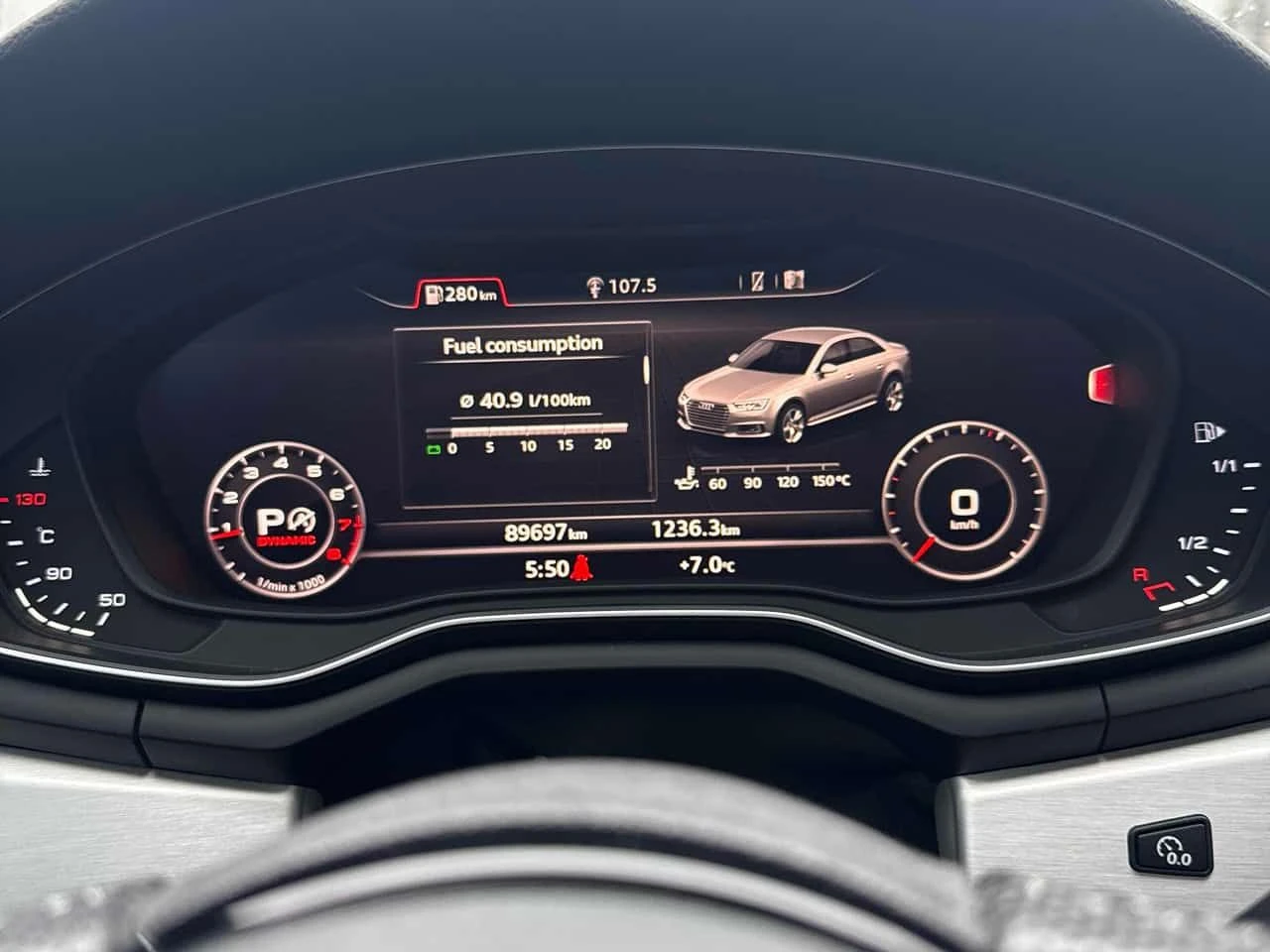 Audi A4 2.0 TFSI quattro Prestige | PANO | KEYLESS, снимка 8 - Автомобили и джипове - 53825003