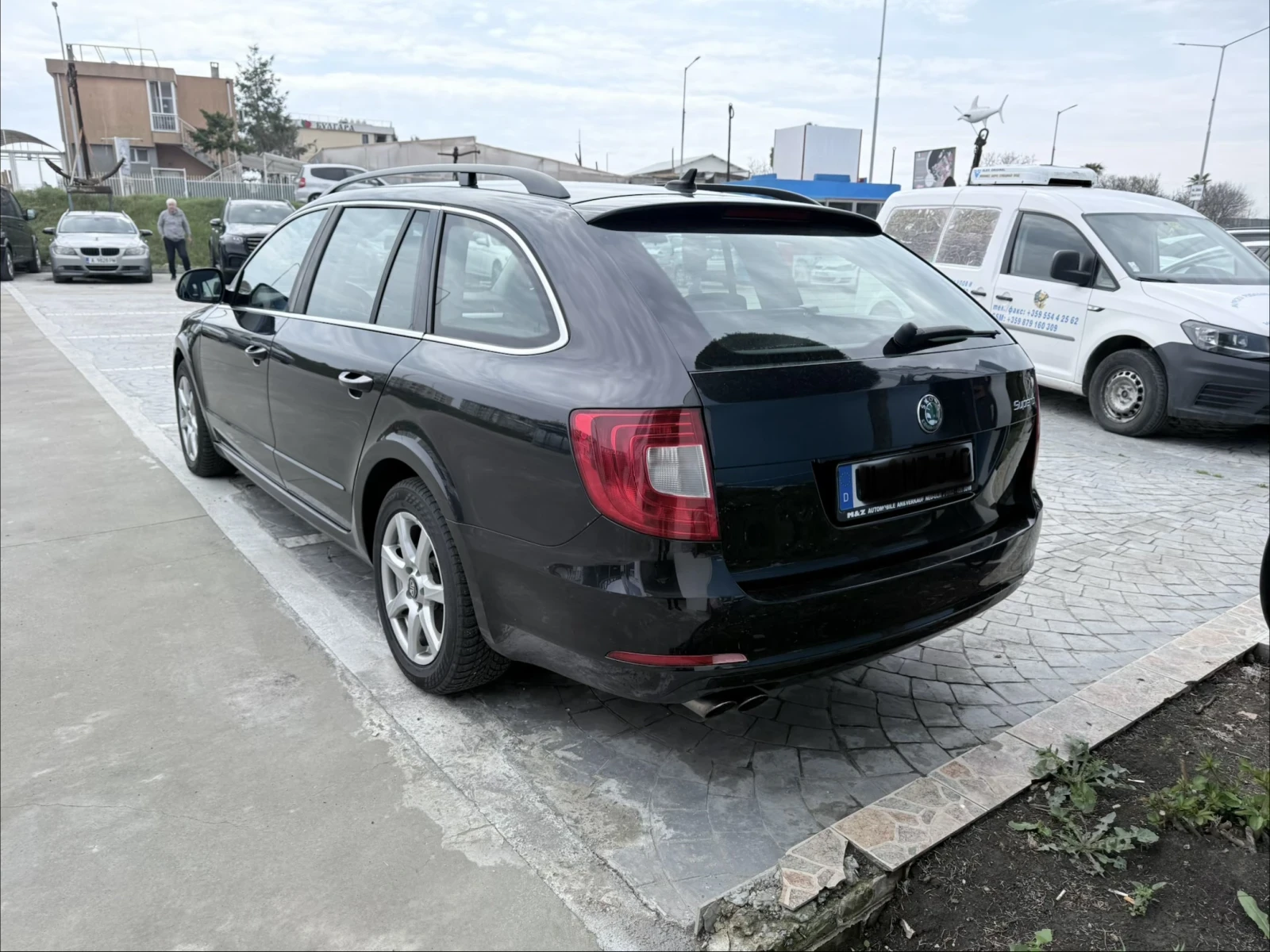 Skoda Superb, снимка 5 - Автомобили и джипове - 54041355