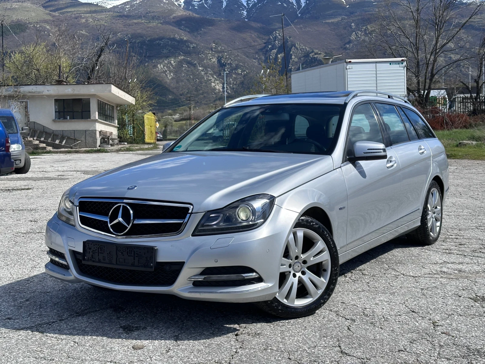 Mercedes-Benz C 220 AVANTGARDE* ШИБЕДАХ* BI-XENON* АВТОМАТ* НЕМСКА!