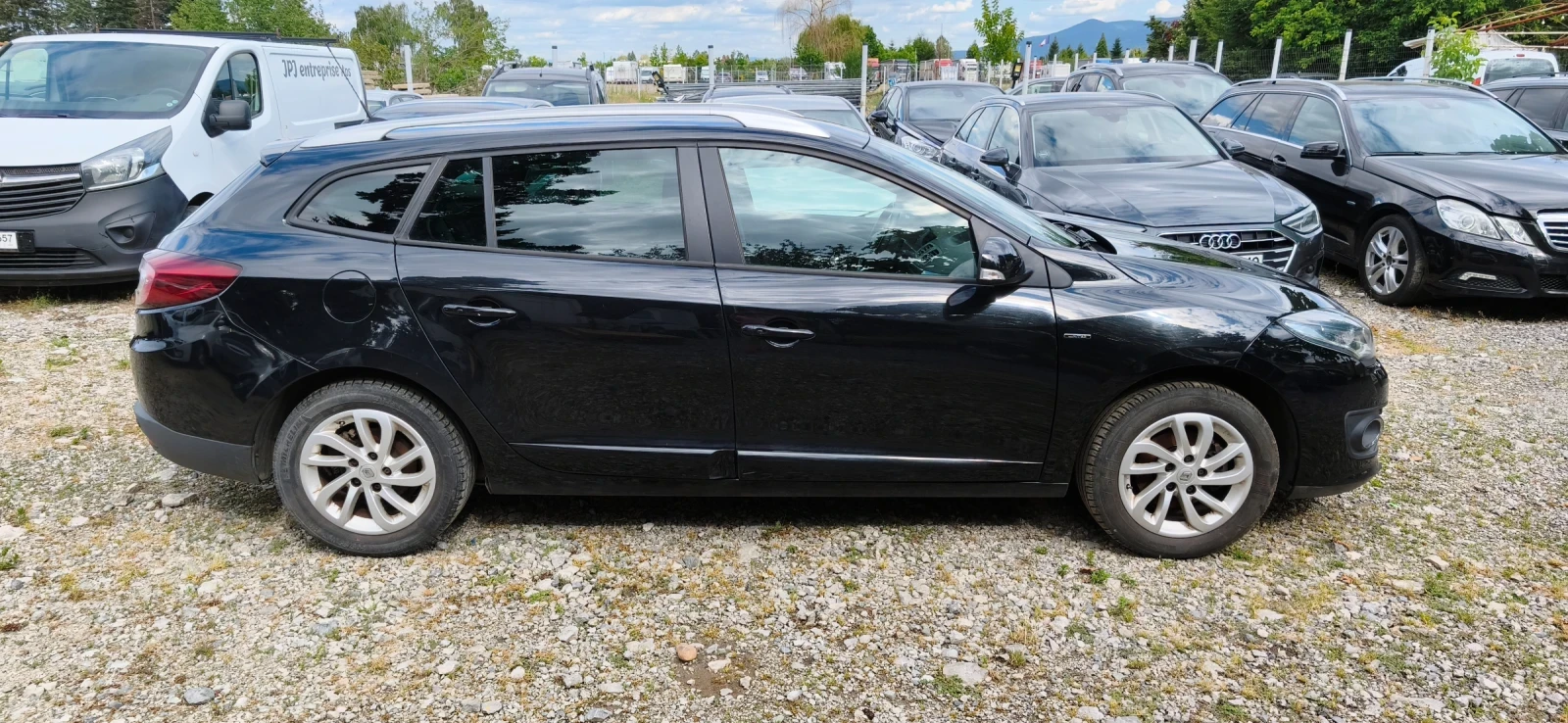 Renault Megane 1.2, 16v, 116, снимка 3 - Автомобили и джипове - 55165778